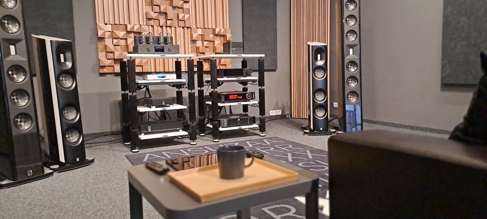 AUDIOFEEL otvára brány exkluzívneho showroomu v Prahe 4 HighEnd Hi-Fi miestnost s pohodou